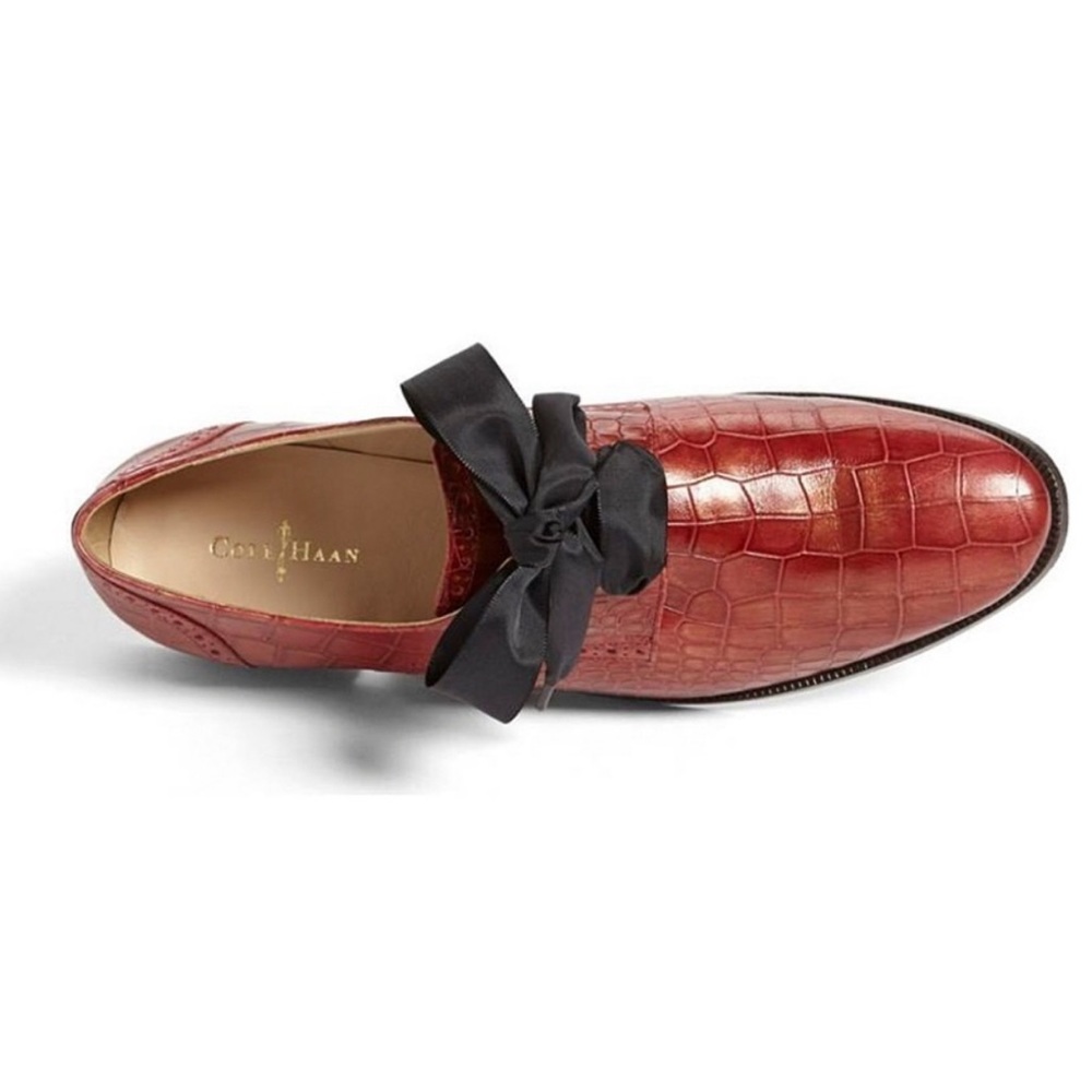 Breslyn Oxford red gold croc leather loafers size9